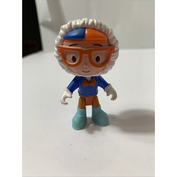 Kideo - BLIPPI - In Winter Jacket and Gloves - Toy Figure, Movable Limbs - 2.75" - Picture 1 of 5